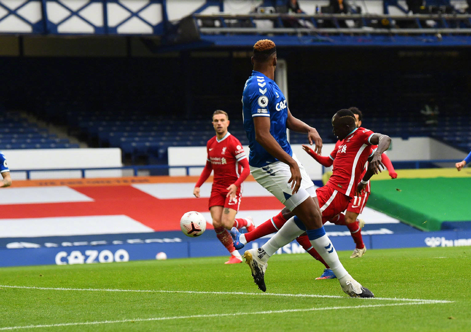 能在足球领 能在足球领